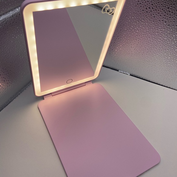 Hello kitty Touchpad Mirror NEW - Picture 9 of 9